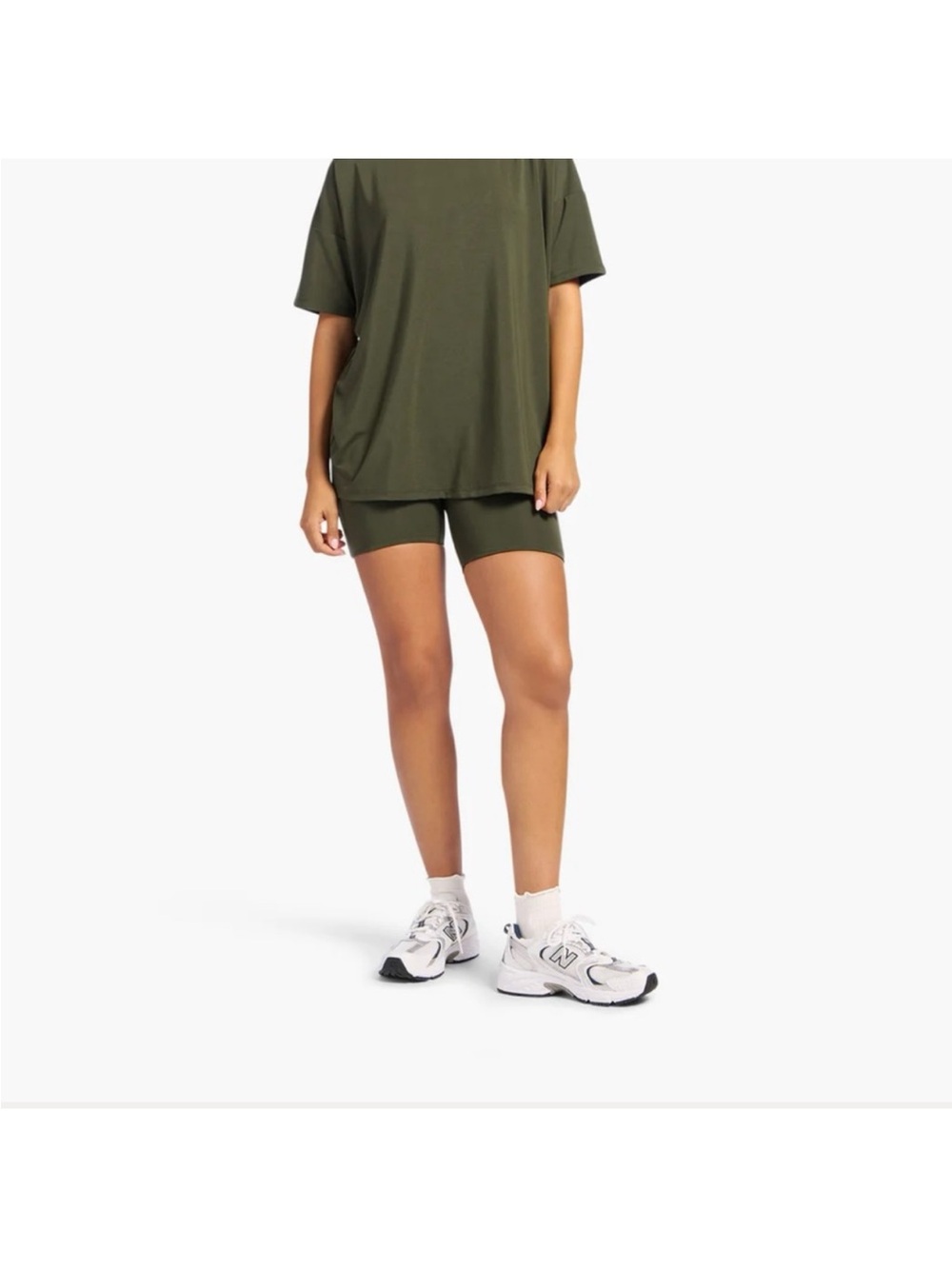 nuuds Biker Short olive green